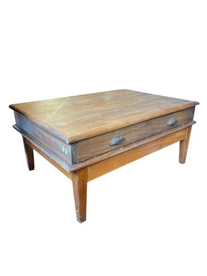 Lot 2189 - An early 20th century single drawer plan chest...