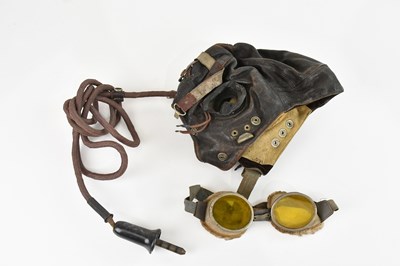 Lot 1305 - A pair of WWI military flying goggles and a...