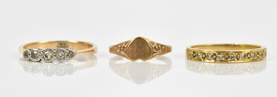 Lot 425 - An 18ct yellow gold diamond set half eternity...