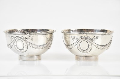 Lot 2337 - A pair of Continental white metal footed bowls,...