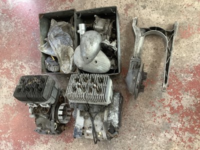Lot 2047 - A pair of Yamaha RD250/350 engines and a...