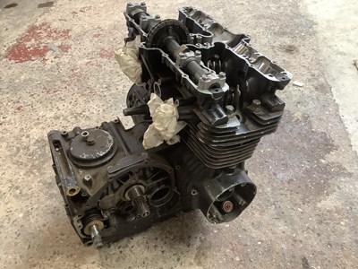 Lot 2048 - A Kawasaki KZ650 engine.