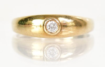 Lot 1334 - A 9ct yellow gold ring set with a single...