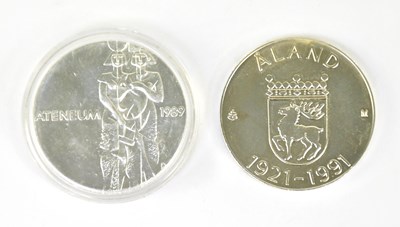 Lot 1196 - Two Finland 100 Markkaa silver coins, one...
