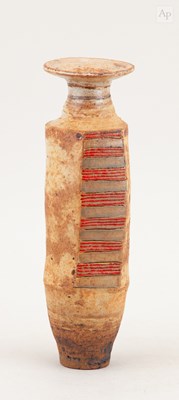 Lot 581 - ROBIN WELCH (1936-2019); a slender stoneware...
