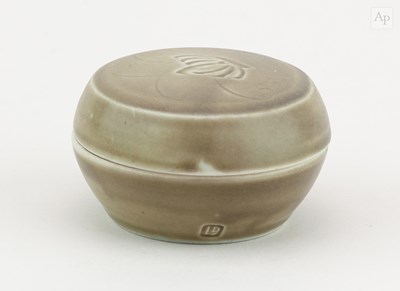 Lot 177 - DAVID LEACH (1911-2005) for Lowerdown Pottery;...