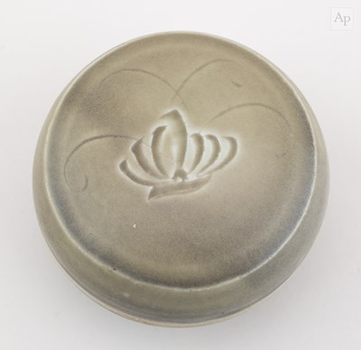 Lot 177 - DAVID LEACH (1911-2005) for Lowerdown Pottery;...