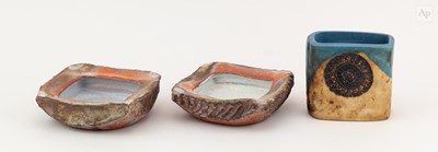 Lot 82 - BOB DAWE (born 1935); a rectangular stoneware...