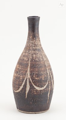 Lot 41 - ARTHUR GRIFFITHS (1928-2016); a stoneware...