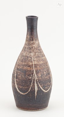 Lot 41 - ARTHUR GRIFFITHS (1928-2016); a stoneware...