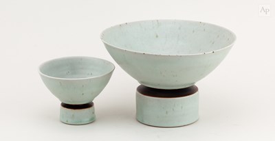 Lot 43 - ARTHUR GRIFFITHS (1928-2016); a stoneware bowl...