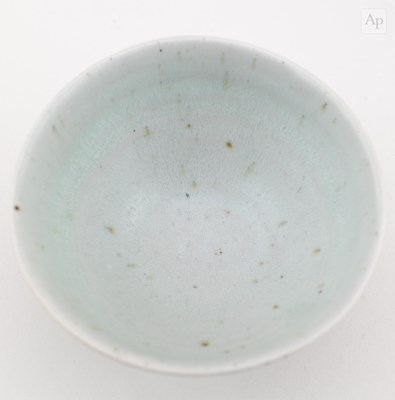 Lot 43 - ARTHUR GRIFFITHS (1928-2016); a stoneware bowl...