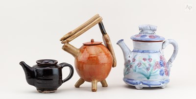 Lot 491 - PAUL BERMAN (born 1949); an earthenware...