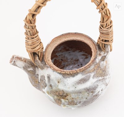 Lot 11 - AKIKO HIRAI (born 1970); a stoneware teapot...