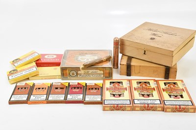 Lot 1503 - A collection of cigars, including Ignacio Haya...
