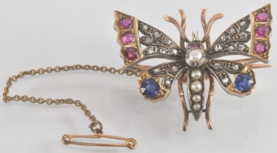 Lot 1319 - A late 19th century butterfly brooch with...