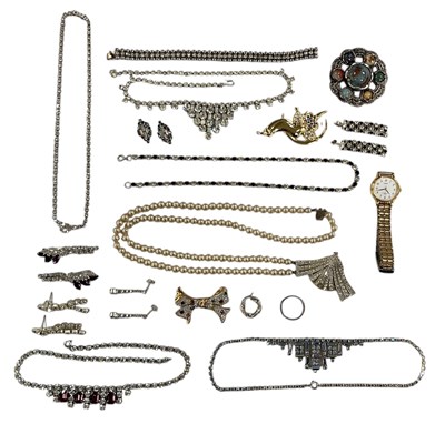Lot 1383 - Various items of mixed costume jewellery...