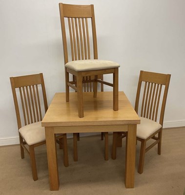 Lot 715 - G PLAN; an extending dining table, 78 x 90 x...