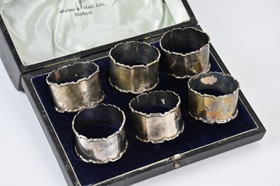 Lot 2383 - WALKER & HALL; a cased set of six George V...