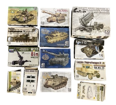 Lot 479 - AFV CLUB; thirteen 1:35 scale model tank and...