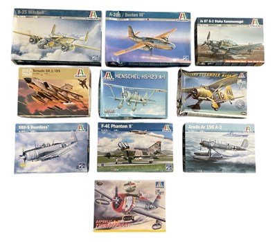 Lot 480 - ITALERI; ten 1:48 scale model fighter plane...