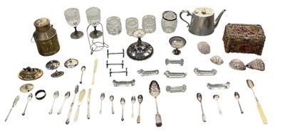 Lot 1078 - A quantity of silver plate including bonbon...