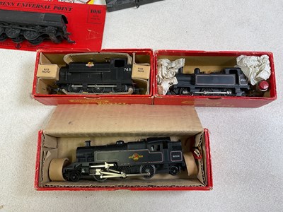 Lot 76 - TRI-ANG; train items, to include three steam...