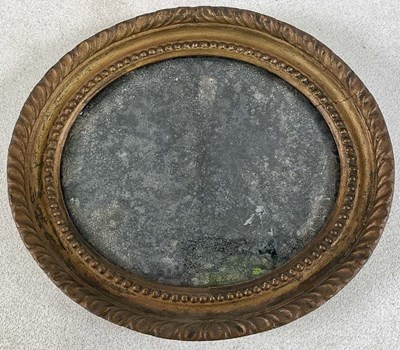Lot 780 - A small early 19th century gilt framed oval...