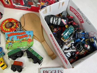 Lot 78 - A quantity of toys and games, including...