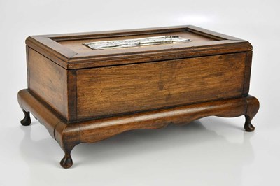 Lot 2140 - SAUNDERS & SHEPHERD; a George V hallmarked...