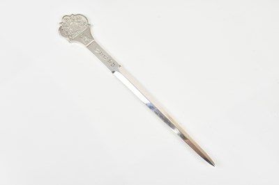 Lot 2055 - ROBERT BELK LTD; an Elizabeth II hallmarked...