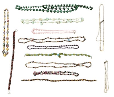 Lot 1375 - A quantity of modern, vintage and antique...