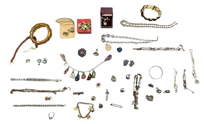 Lot 1376 - A collection of various items of mixed costume...
