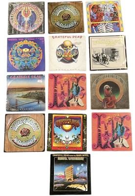Lot 344 - GRATEFUL DEAD; thirteen albums including...