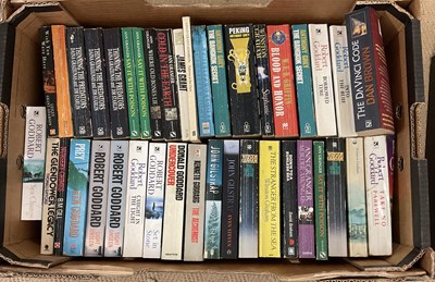 Lot 338 - A large quantity of science fiction and...