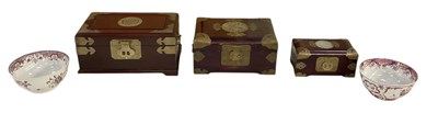 Lot 1042 - A pair of late 18th/early 19th century Chinese...