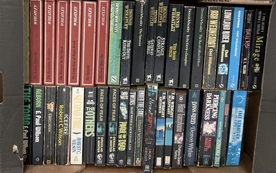 Lot 341 - A large quantity of science fiction and...
