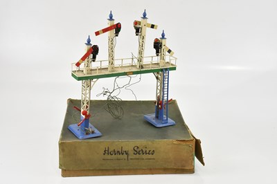 Lot 2158 - HORNBY; a No. 2 Signal Gantry E, boxed.