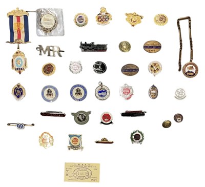Lot 272 - A collection of various railway and other...