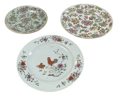 Lot 1043 - Three 19th century Chinese Export porcelain...