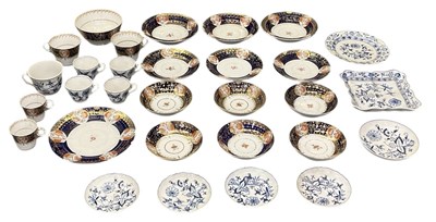 Lot 599 - A small collection of assorted Chamberlain...