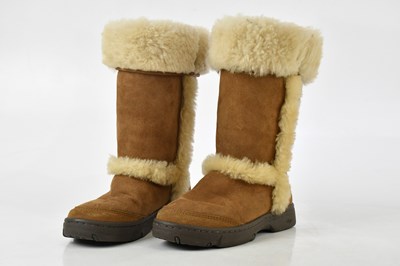Lot 739 - UGG; a pair of Sunburst short tan suede boots,...
