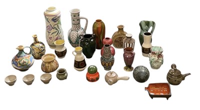 Lot 594 - A collection of assorted art pottery including...