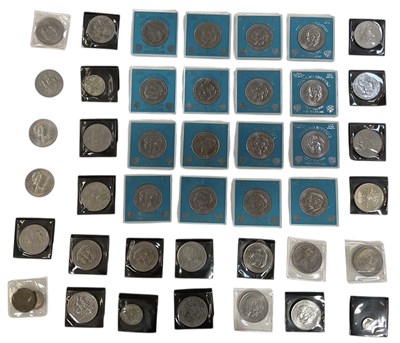 Lot 1429 - A quantity of commemorative and other coinage,...