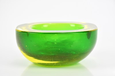 Lot 2401 - A Murano green and yellow dish, diameter 10.5cm.