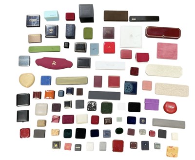 Lot 1365 - A large quantity of modern and vintage...