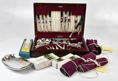 Lot 1599 - A mixed collection of plated items including a...