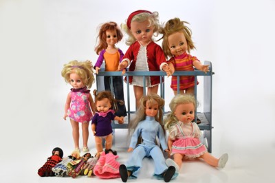Lot 2070 - A collection of dolls including Gigi and Ideal...