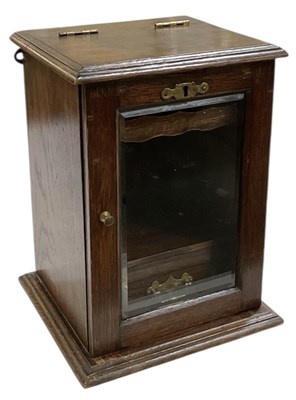 Lot 276 - An early 20th century Edwardian oak tabletop...