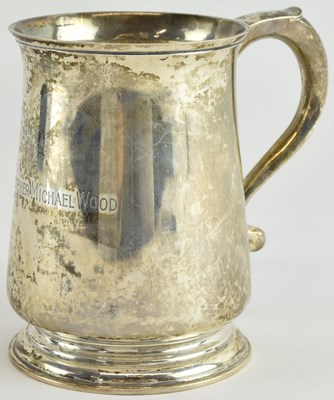Lot 1184 - EDWARD BARNARD & SONS LTD; a George V...